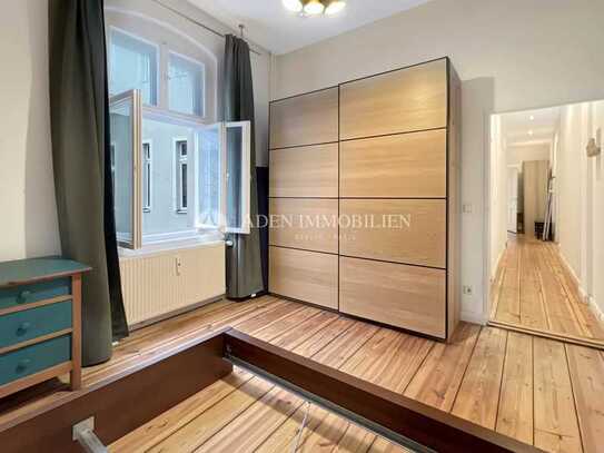 2,5 Zimmer Wohnung mit Holzdielen und Balkon!