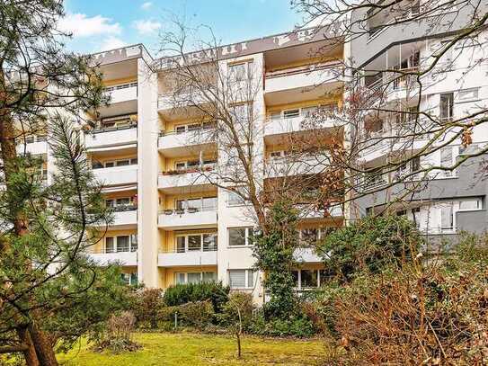 Geschmackvolle 2-Zimmer-Wohnung mit Balkon und EBK in Berlin Schmargendorf (Wilmersdorf)