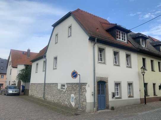 Günstiges 4-Raum-Mehrfamilienhaus in Mügeln