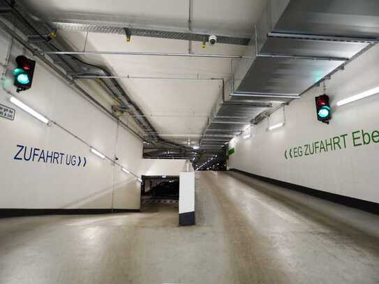 Das Ende der Parkplatzsuche - Stellplatz im Justus-Liebig Parkhaus, Innenstadt