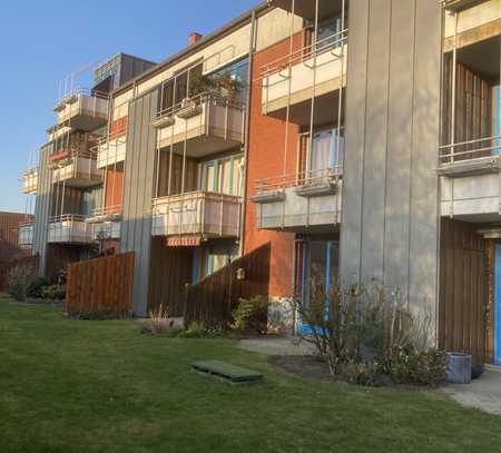 Ruhige 1-Zimmer-Wohnung mit EBK und Terrasse in Altenholz