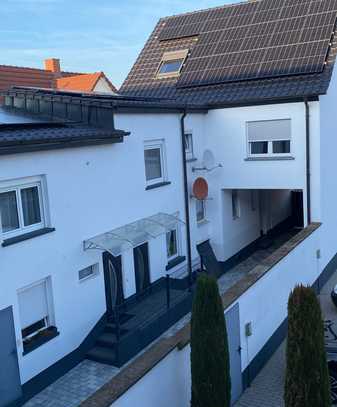 Attraktives 4-Zimmer-Haus zur Miete in Meckenheim, Meckenheim
