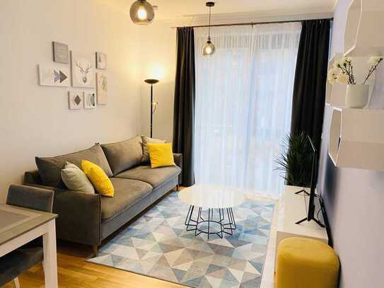 Schöne 2-Zimmer-Wohnung mit EBK und löffelfertig möbliert in Mitte, Berlin