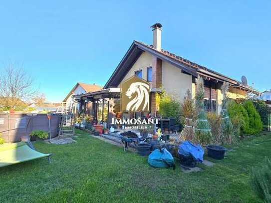 Traumhaus in Lauchringen mit neuer PV, Doppelgarage, und Carport