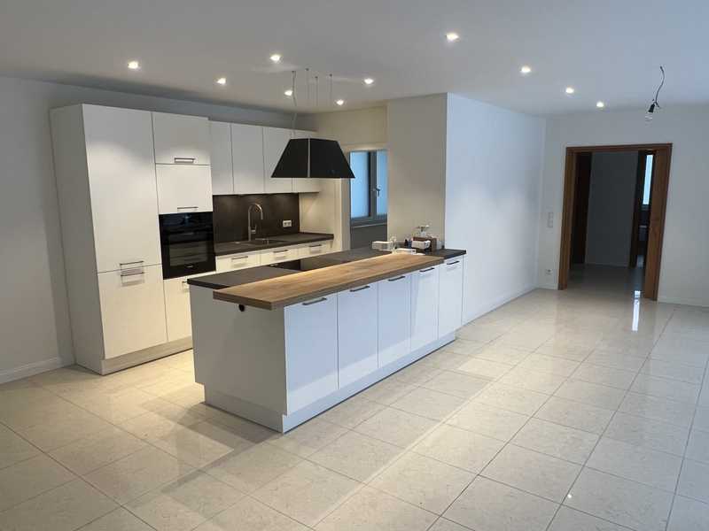 Saniertes Traumhaus in Bestlage von Hamburg-Niendorf – modern, offen & bezugsbereit