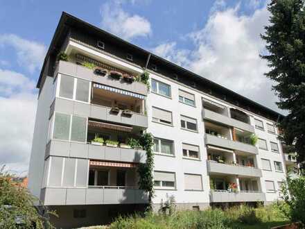 Großzügige und sonnige Hochparterre-Wohnung mit Südterrasse in sehr guter Lage von Aalen