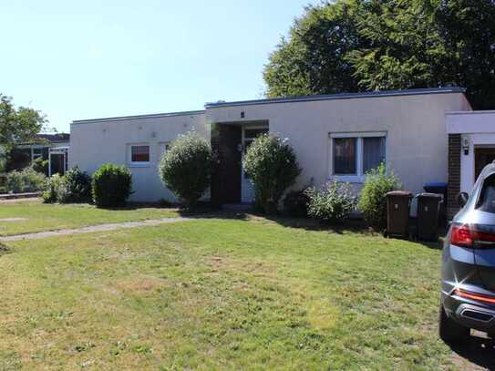 Bungalow mit Keller und Garage in ruhiger Wohnlage (Sackgasse)