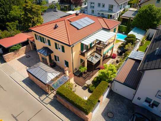 Villa mit Pool in Unterhaching