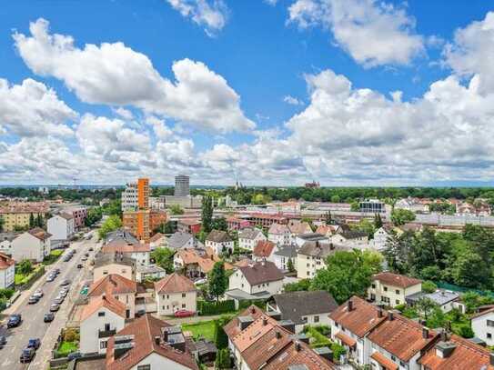 3-Zimmer-ETW mit traumhaftem Blick über Ingolstadt / Süd-Balkon / inkl. Keller & Garage