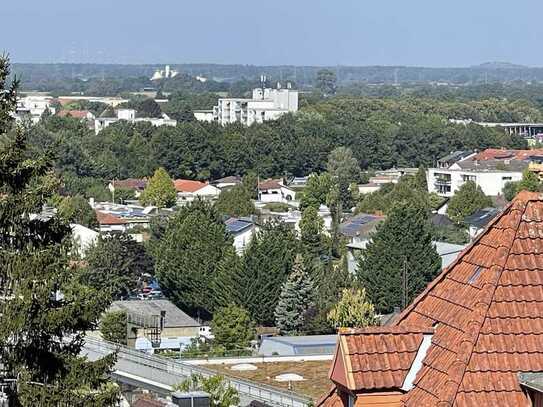 Großzügige, lichtdurchflutete Wohnung in Bestlage mit fantastischem Weitblick