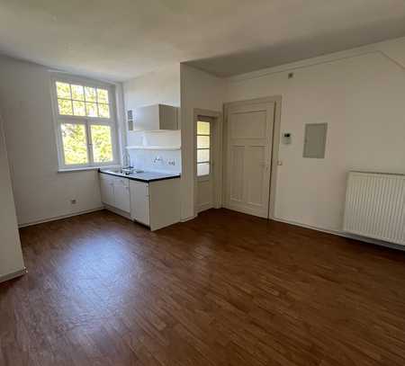 wunderschöne 2 Zimmer DG-Wohnung nahe Detmolder Zentrum