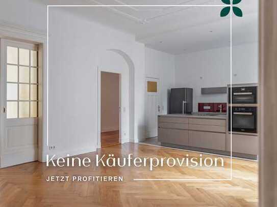 Exklusive 5-Zimmer-Altbauwohnung mit Balkon und Stuck – Eleganz und Komfort in Lichterfelde!