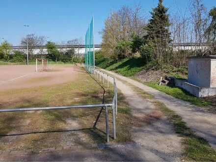 Grundstück in Gelsenkirchen-Bulmke mit Nutzung als Sport- und Reitplatz