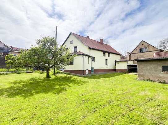 PLATZ FÜR DIE GANZE FAMILIE! 2000 m² traumhaftes Grundstück + Nebengebäude