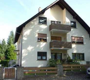 3,5-Zimmer-Wohnung mit Balkon und Gartenmitbenutzung in Bad Vilbel