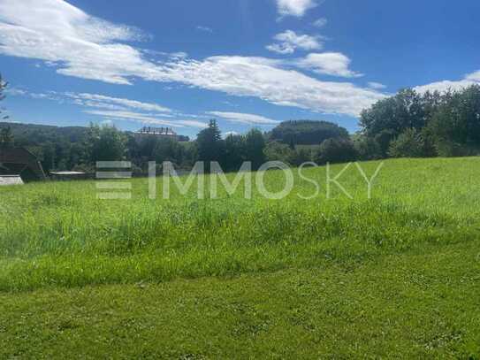 Großes Baugrundstück in perfekter Lage mit traumhaftem Ausblick