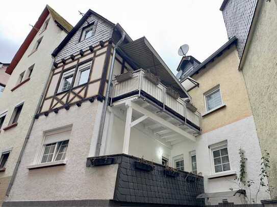 Wohnhaus mit 3 Einheiten und Stellplatz in zentraler Lage von Cochem