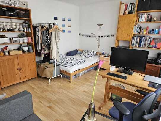 schönes helles WG Zimmer in Ottensen