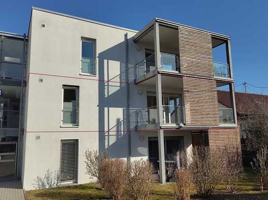 Stilvolle Etagenwohnung mit 4,5 Zimmern sowie Balkon und Einbauküche im Zentrum von Mössingen
