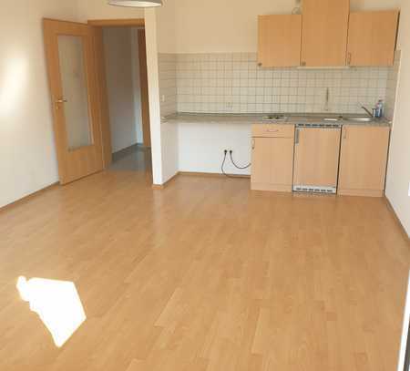 1-Zimmer-Wohnung mit Terrasse und Küche in Mönchengladbach