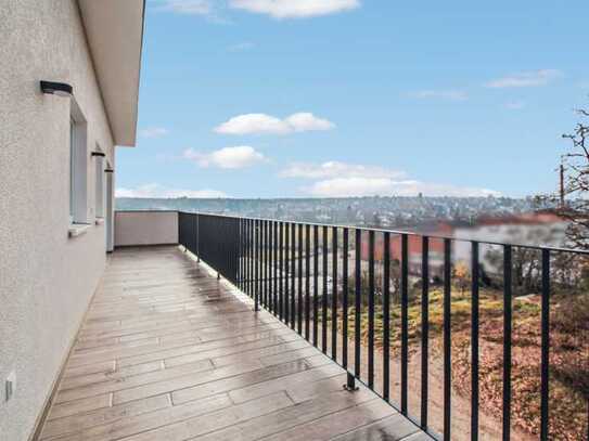 Penthouse-Wohnung mit leichtem Loft-Charakter, 
zwei Dachterrassen und freiem Blick