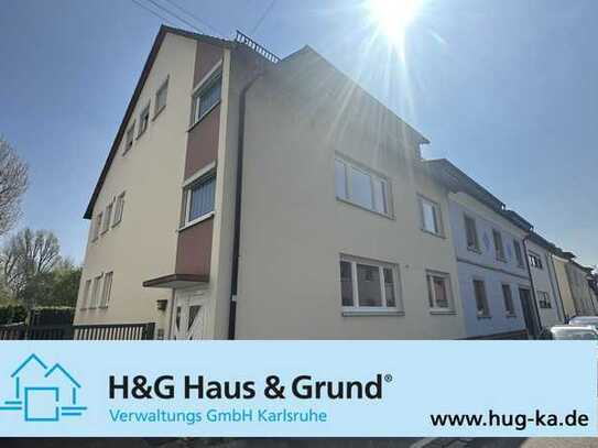 2 WE FREI! Dreifamilienhaus mit Terrasse, Balkon, Garagen + großem Grundstück in Hagsfeld!