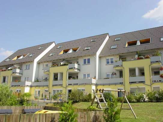 sonnige Terrassenwohnung mit offener Küche in Bernsdorf