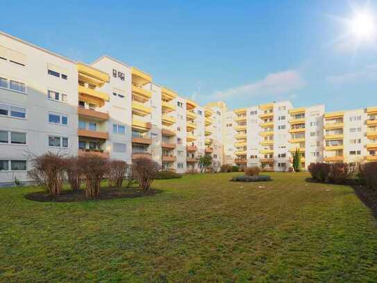 Großzügige 4-ZKB Wohnung mit Balkon und TG-Stellplatz in guter Lage - Koblenz-Karthause