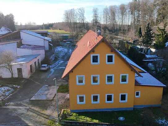 Idyllisches Bauernhaus mit großem Grundstück in 86863 Langenneufnach