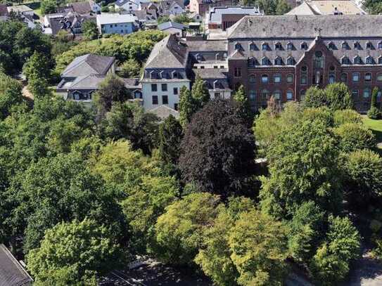 Erstbezug: Traumhafte 3-Zimmer-Wohnung mit EBK im Kloster Marienborn