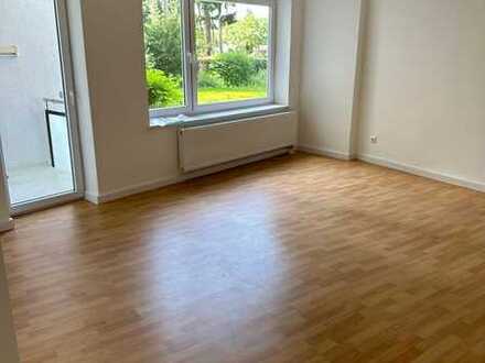 Komplett sanierte 2 - Zimmer - Wohnung