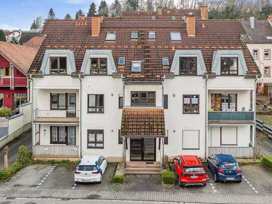 Charmante 3-ZKB-Eigentumswohnung mit Doppelbalkon trifft Ruhe und Komfort in Annweiler!