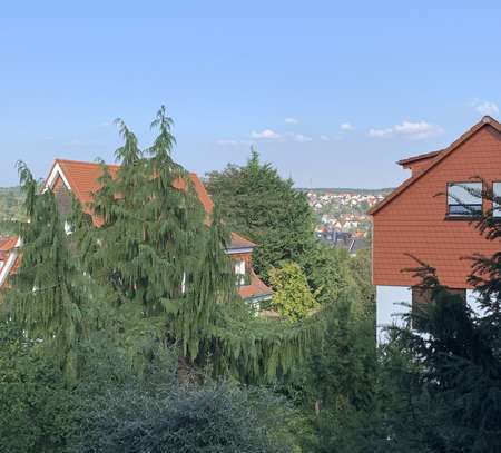 Renovierte 3,5-Zimmer-Wohnung mit Wintergarten in Idstein