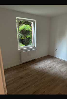 Erstbezug nach Sanierung: freundliche 3-Zimmer-Wohnung mit Balkon in Ochtrup