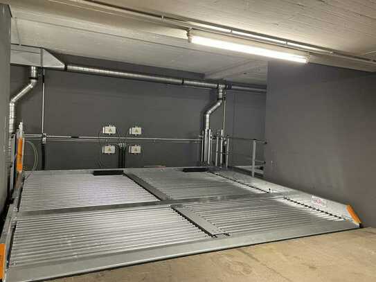 moderne Tiefgarage neue Duplexanlage - Ladestation möglich