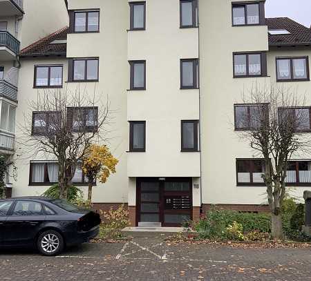 Schön geschnittene 3-Zimmer-Wohnung mit Balkon