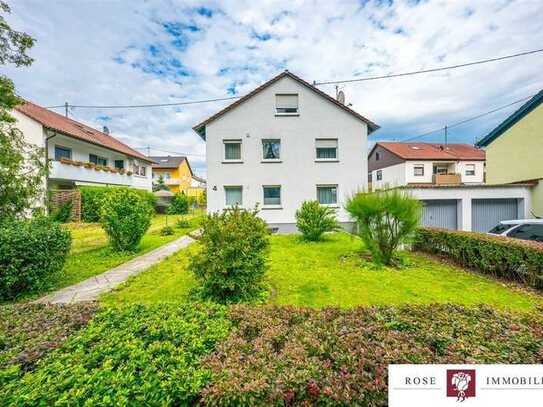 Schöne Wohnung im OG mit Balkon und Garage in bevorzugter Randlage