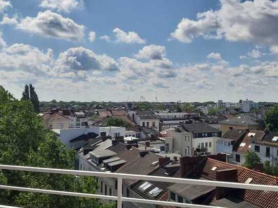 Perfekt geschnittenes, schönes 2 Zimmer Apartment im Viertel mit Balkon, Einbauküche in Bremen