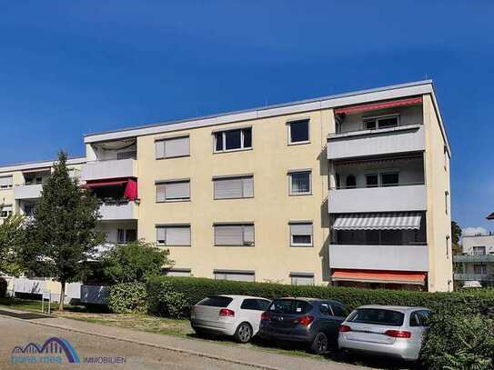 Großzügige Wohnung im 3. Obergeschoss mit sonnigem Balkon und Einzelgarage