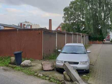 Gatermann Immobilien: PKW-Garage in Itzehoe Innenstadt