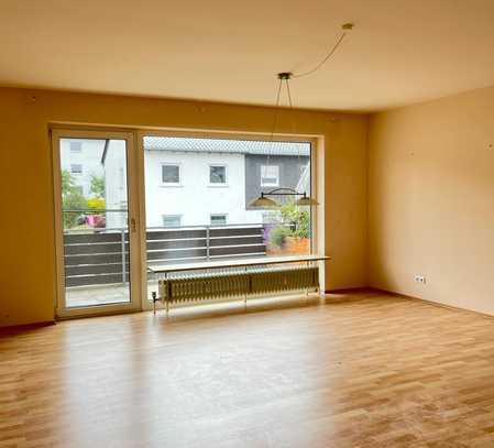 Helle 3-Zimmer-Wohnung mit Balkon in ruhiger Wohnlage