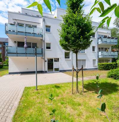 Nur mit Wohnberechtigungsschein! Moderne, gut geschnittene & barrierearme Wohnung mit Balkon am Park