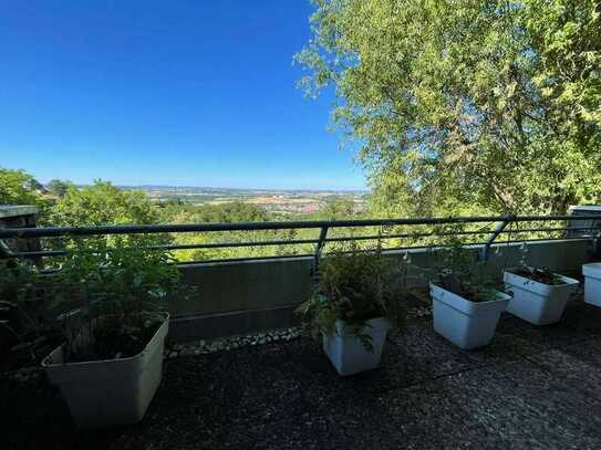 3,5-Zimmer-Maisonette-Wohnung mit Balkon, Terrasse, EBK, Hanglage Gerlingen, 15 Min nach Stuttgart