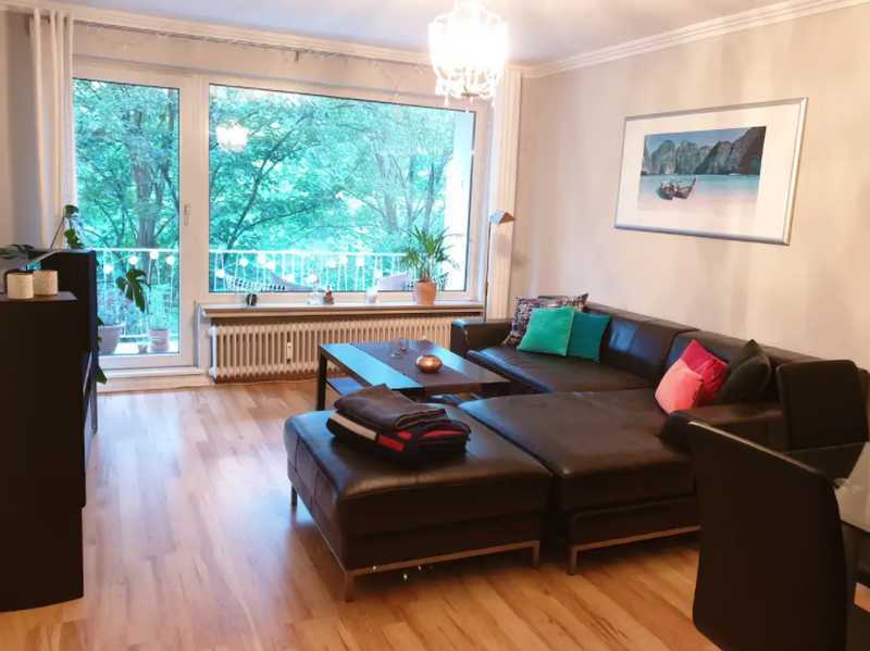 Befristete wunderschöne 3-Raum-Wohnung für 1-5 Monate zur Zwischenmiete, zentral und ruhig im Grünen