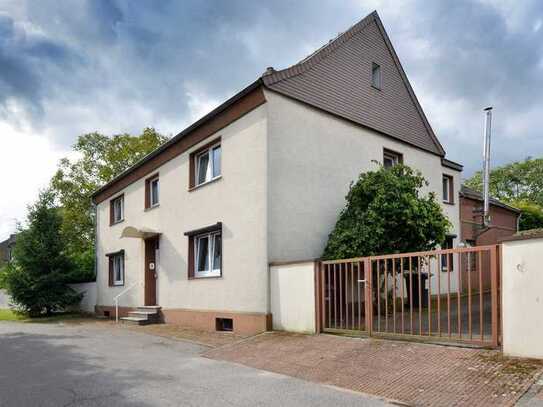 Für große Familien, Garten- und Naturliebhaber - mit zusätzlicher Bebauungsmöglichkeit