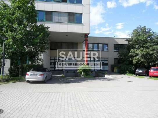 977 m² Halle zzgl. ca. 158 m² Büro-/Sozialtrakt nahe BER *464*