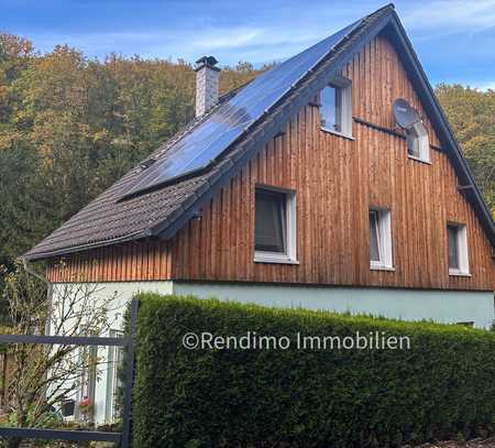 Ihr neues Zuhause: Freistehendes Haus in traumhafter, ruhiger Lage