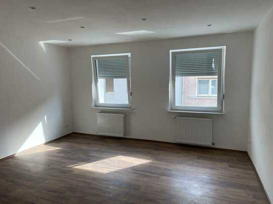 Erstbezug nach Sanierung: Schöne 3-Zimmer-Wohnung mit gehobener Innenausstattung in Worms