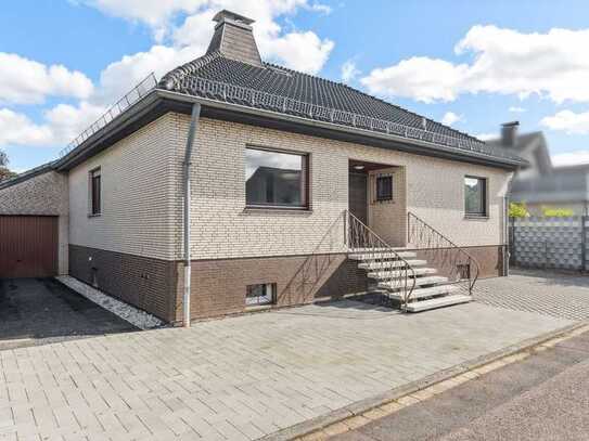 Charmanter Bungalow in ruhiger Sackgasse in Düren-Hoven