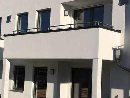 Ein Ruhepol im Markt Arnstorf, attraktive 2-Zimmer-Wohnung mit Balkon in Arnstorf